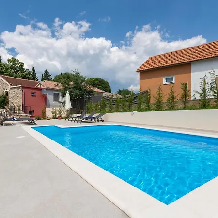 Ferienhaus Lovely In Benkovac